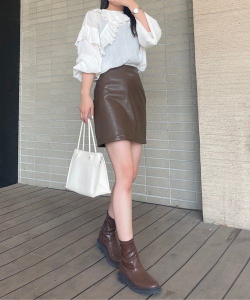 Ambre Ciel(アンブルシエル)の「楊柳フリルブラウス/【WEB/EC限定商品】(シャツ/ブラウス・レディース・ライトベージュ/ブラック/オフホワイト・FREE)」の21枚目の写真