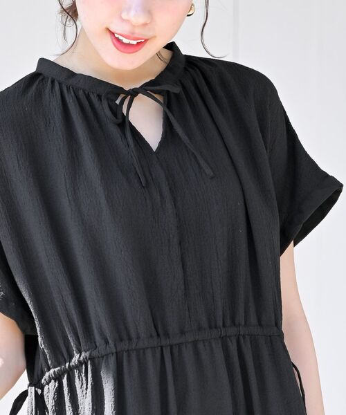 rps（アールピーエス）の「ウエストドロストティアードワンピース（ワンピース・レディース・ブラック/ブルー/ライトカーキ/グレイッシュベージュ・フリー）」の5枚目の写真