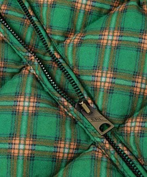 74471937_b_04_215.jpg