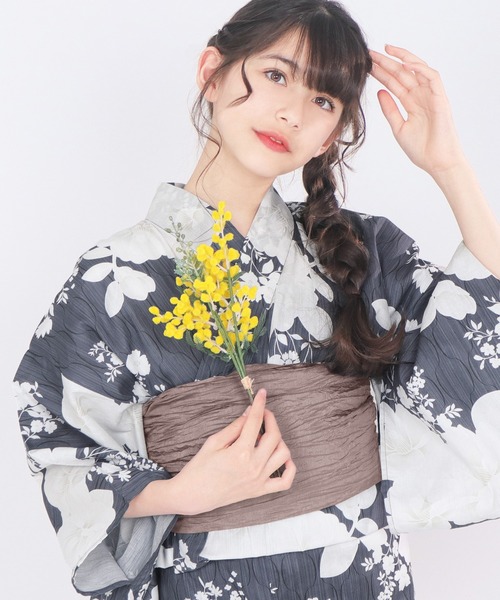 KYOETSU（キョウエツ）の「簡単着付け セパレート 浴衣 女の子 3点セット( セパレート浴衣 + 帯 + 下駄 )（浴衣・キッズ・ブルー系その他2/イエロー系その他2/ブルー系その他/パープル系その他/イエロー系その他/レッド系その他/ブラック系その他/ホワイト/その他1/その他2/その他3/その他5/その他8/その他6/その他4/その他7/その他14/その他15/その他12/その他13/その他17/その他18/その他19/その他16/その他20/その他11/その他10/その他9・140/150/130）」の12枚目の写真