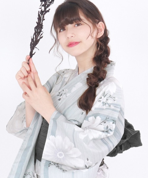 KYOETSU（キョウエツ）の「簡単着付け セパレート 浴衣 女の子 3点セット( セパレート浴衣 + 帯 + 下駄 )（浴衣・キッズ・ブルー系その他2/イエロー系その他2/ブルー系その他/パープル系その他/イエロー系その他/レッド系その他/ブラック系その他/ホワイト/その他1/その他2/その他3/その他5/その他8/その他6/その他4/その他7/その他14/その他15/その他12/その他13/その他17/その他18/その他19/その他16/その他20/その他11/その他10/その他9・140/150/130）」の15枚目の写真