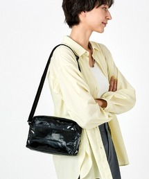 LeSportsac（レスポートサック）の「DANIELLA CROSSBODY ブラックシャイン（ショルダーバッグ・キッズ）」