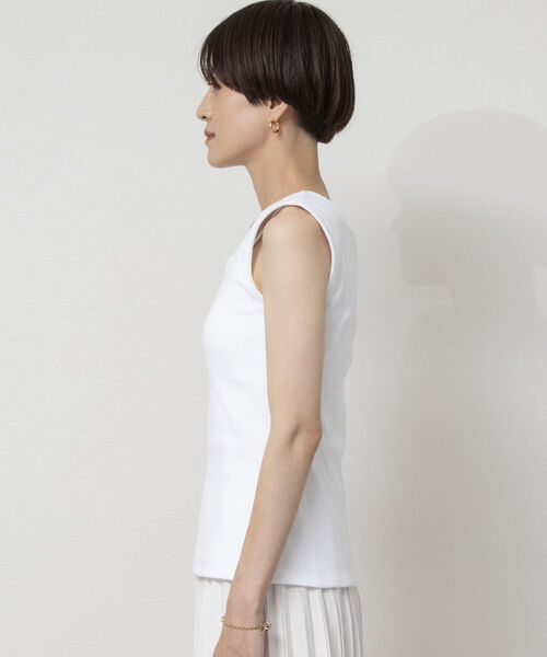 NOLLEY’S（ノーリーズ）の「リブタンクトップ（タンクトップ・レディース・キャメル/ネイビー/オフホワイト/ブラック・38）」の9枚目の写真