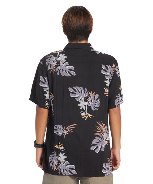 Quiksilver(クイックシルバー)の「THE FLORAL SS/クイックシルバー半袖総柄シャツ(シャツ/ブラウス・メンズ・ブラック/ホワイト/イエロー・MEDIUM/LARGE/X-LARGE/SMALL)」の15枚目の写真