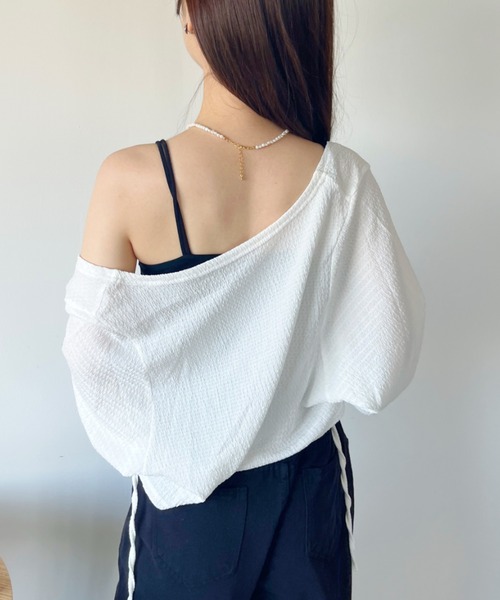 CLEA(クレア)の「フロントリボンボリューム袖ボレロカーディガン(カーディガン/ボレロ・レディース・ブラック/ホワイト・FREE)」の6枚目の写真