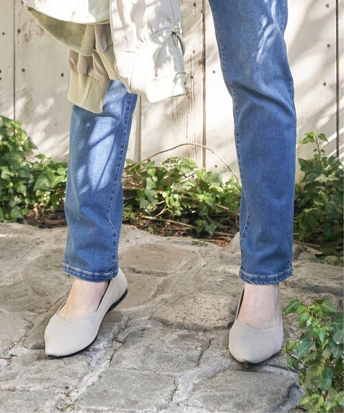 ikka（イッカ）の「洗えるニットペタンコパンプス（パンプス・レディース・ブラック/ベージュ/ブラウン/ライトグレー/グリーン/その他1・M/L）」の10枚目の写真