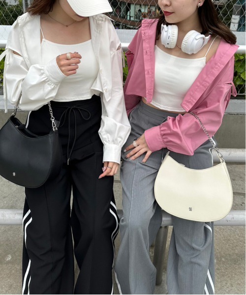 OLIVE des OLIVE（オリーブデオリーブ）の「肩リボンシャツ+キャミセット　1032040030（シャツ/ブラウス・レディース・オフホワイト/ピンク/サックスブルー/チェック・FREE）」の5枚目の写真