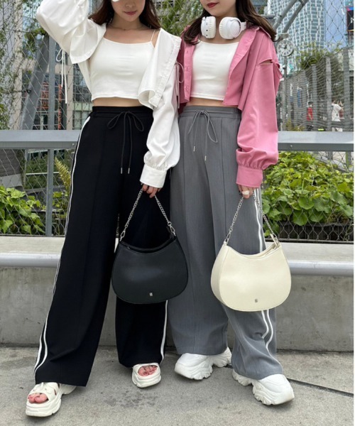 OLIVE des OLIVE（オリーブデオリーブ）の「肩リボンシャツ+キャミセット　1032040030（シャツ/ブラウス・レディース・オフホワイト/ピンク/サックスブルー/チェック・FREE）」の6枚目の写真