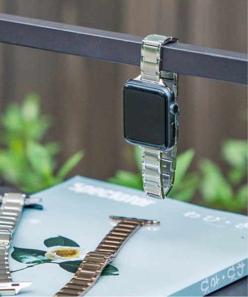 zandy(ズィーアンドワイ)の「zandy ズィー・アンド・ワイ/ Apple Watch【ラインステンレスバンド】アップルウォッチバンド ステンレスベルト /// chain3(デジタル腕時計・レディース・ブラック/ピンクゴールド/ホワイト×シルバー/シルバー・S/M)」の9枚目の写真