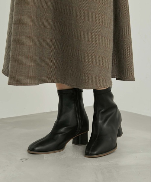 ROPE' PICNIC（ロペピクニック）の「【CM着用商品】ソフトストレッチブーツ（ブーツ・レディース・キナリ/ブラック/ブラウン・22.5cm/23.0cm/23.5cm/24.0cm/24.5cm/25.0cm）」の9枚目の写真