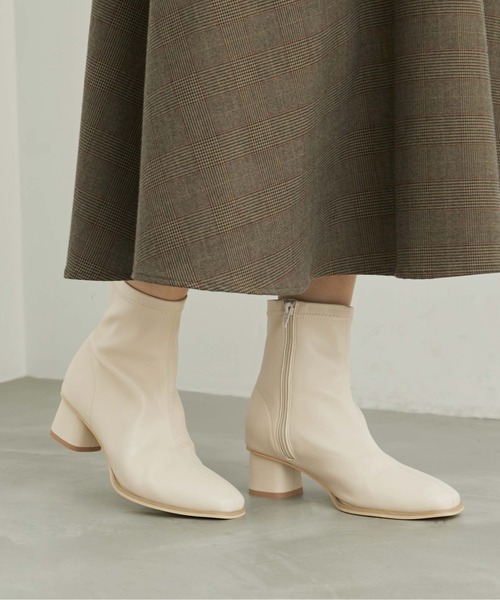 ROPE' PICNIC（ロペピクニック）の「【CM着用商品】ソフトストレッチブーツ（ブーツ・レディース・キナリ/ブラック/ブラウン・22.5cm/23.0cm/23.5cm/24.0cm/24.5cm/25.0cm）」の10枚目の写真