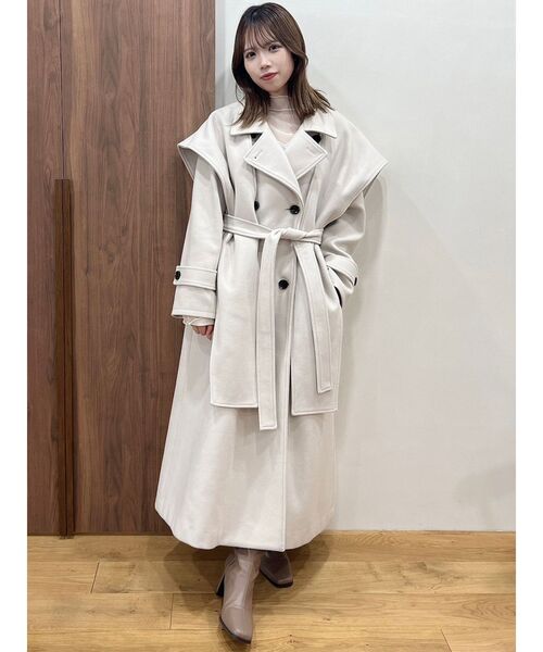 dazzlin（ダズリン）の「ケープオーバーシルエットコート（その他アウター・レディース・ブラック/ピンク/イエロー/アイボリー/グリーン・FREE）」の11枚目の写真