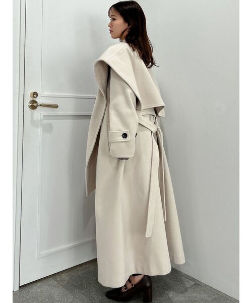 dazzlin（ダズリン）の「ケープオーバーシルエットコート（その他アウター・レディース・ブラック/ピンク/イエロー/アイボリー/グリーン・FREE）」の17枚目の写真