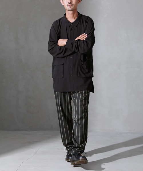 kOhAKU(コハク)の「ミリタリーテイストデザインロングシャツ(シャツ/ブラウス・レディース・ブラック/グレー・2/1)」の16枚目の写真