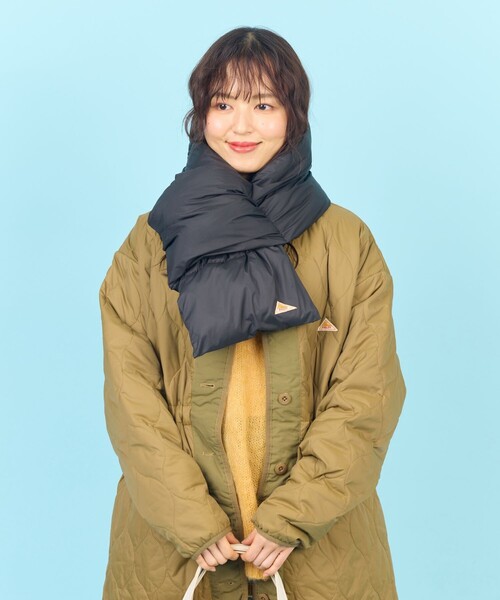 FREAK'S STORE（フリークスストア）の「限定展開　KELTY×FREAK'S STORE/ケルティ　別注 中綿ボリューマフラー（マフラー・レディース・オリーブ/オフホワイト/ブラック・ONE SIZE）」の7枚目の写真