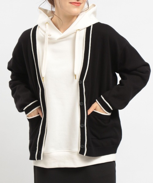 GLOBAL WORK Smile Seed Store（グローバルワーク スマイルシードストア）の「ライン入りVネックカーディガン/175928（カーディガン/ボレロ・レディース・グリーン/ネイビー/アイボリー/ブラック・SMALL/LARGE/MEDIUM）」の3枚目の写真