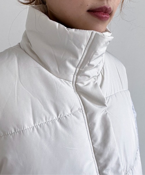 EPIMI E'PIMMY（エピミエピミー）の「パデッドスタンドベスト（ベスト・レディース・アイボリー/ブラック・MEDIUM）」の22枚目の写真