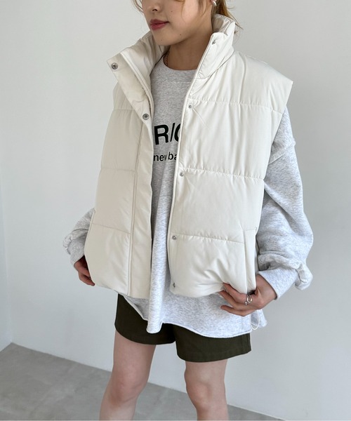 EPIMI E'PIMMY（エピミエピミー）の「パデッドスタンドベスト（ベスト・レディース・アイボリー/ブラック・MEDIUM）」の6枚目の写真