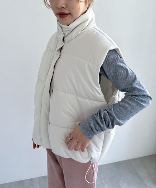 EPIMI E'PIMMY（エピミエピミー）の「パデッドスタンドベスト（ベスト・レディース・アイボリー/ブラック・MEDIUM）」の13枚目の写真