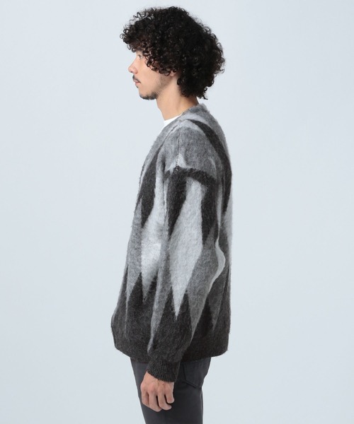 BAYFLOW(ベイフロー)の「アーガイルシャギーカーディガン(カーディガン/ボレロ・メンズ・グレー/ライトブルー/ブラウン・LARGE/MEDIUM)」の13枚目の写真