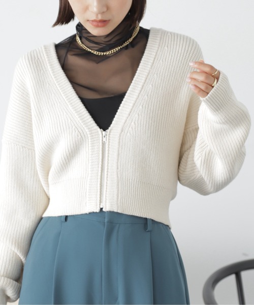 FREE'S MART(フリーズマート)の「◆Vネックジップショート丈ニットカーディガン(カーディガン/ボレロ・レディース・オフホワイト/ピンク/ライトグリーン・FREE)」の7枚目の写真