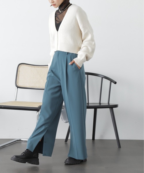 FREE'S MART(フリーズマート)の「◆Vネックジップショート丈ニットカーディガン(カーディガン/ボレロ・レディース・オフホワイト/ピンク/ライトグリーン・FREE)」の12枚目の写真