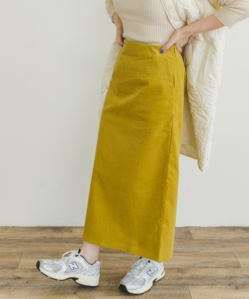 ITEMS URBANRESEARCH(アイテムズ アーバンリサーチ)の「コーデュロイタイトスカート(スカート・レディース・チャコールグレー/ブルー系その他/イエロー/ホワイト系その他・FREE)」の1枚目の写真