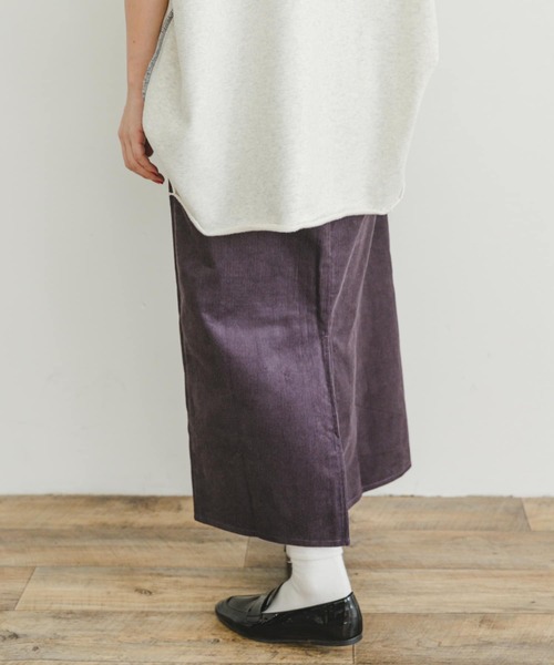 ITEMS URBANRESEARCH(アイテムズ アーバンリサーチ)の「コーデュロイタイトスカート(スカート・レディース・チャコールグレー/ブルー系その他/イエロー/ホワイト系その他・FREE)」の22枚目の写真