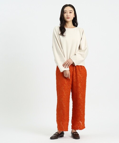 OPAQUE.CLIP(オペークドットクリップ)の「◆フラワージャカードイージーパンツ【洗濯機洗い可】(その他パンツ・レディース・オレンジ/ブラック・42/40/36/38)」の7枚目の写真