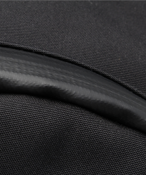 beruf baggage（ベルーフバゲッジ）の「【VANMOOF】×【beruf】×【WHO'S WHO gallery】トリプルコラボリフレクターバックパック（バックパック/リュック・メンズ・ブラック・FREE）」の2枚目の写真