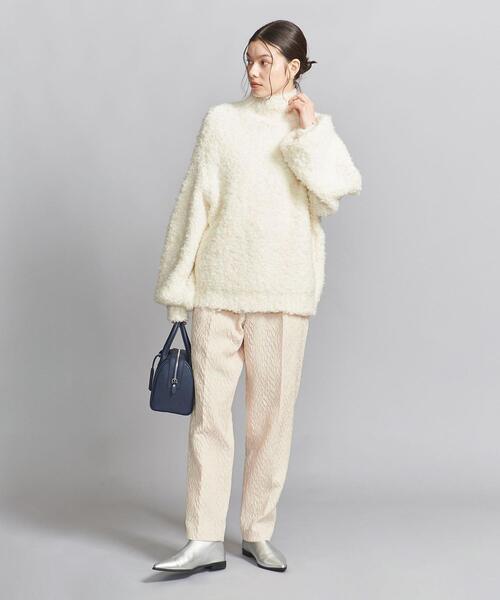 ヘリンボーンジャカード タックテーパード パンツ　オフホワイト BEAUTY&YOUTH UNITED ARROWS（ビューティーアンドユース