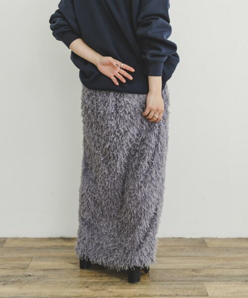 ITEMS URBANRESEARCH（アイテムズ アーバンリサーチ）の「フリンジタイトスカート（スカート・レディース・グレー/ブラック・FREE）」の3枚目の写真