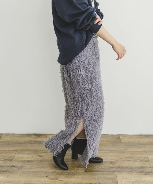 ITEMS URBANRESEARCH（アイテムズ アーバンリサーチ）の「フリンジタイトスカート（スカート・レディース・グレー/ブラック・FREE）」の4枚目の写真