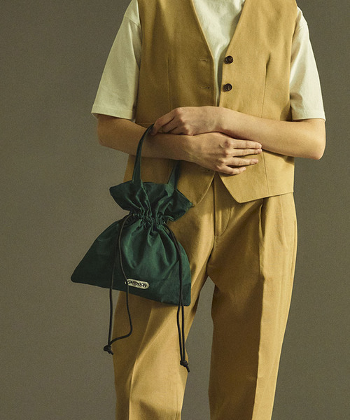 OUTDOOR PRODUCTS Usual Things（アウトドアプロダクツユージュアルシングス）の「EVERYDAY BAG SMALL（ハンドバッグ・レディース・ネイビー/パープル/ホワイト/グリーン/ブラック・FREE）」の4枚目の写真