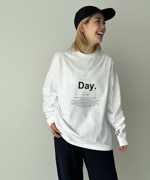 CANAL JEAN（キャナルジーン）の「1975 TOKYO　Day.ロンT（Tシャツ/カットソー・レディース・ホワイト/ブラック・MEDIUM/LARGE）」の4枚目の写真