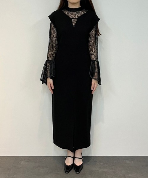 bell sleeve slit dress ベルスリーブスリットドレス（ドレス
