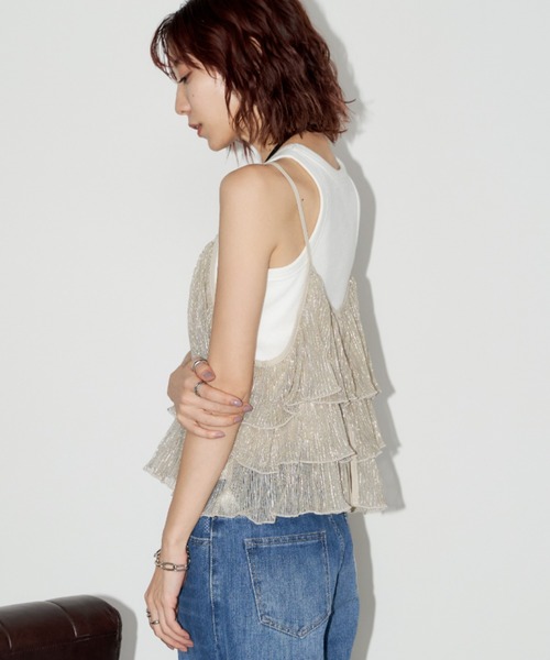 Auntie Rosa Holiday(アンティローザホリデー)の「スパークリングティアードキャミソール / 前後2WAY(キャミソール・レディース・シルバー/ゴールド/ブラック・FREE)」の15枚目の写真