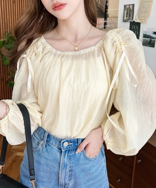 【ILLIGO】ワンショルダーリボンシャーリングトップス★大人気★ リボンシャーリングオフショルダーTシャツ ブラック - illigo