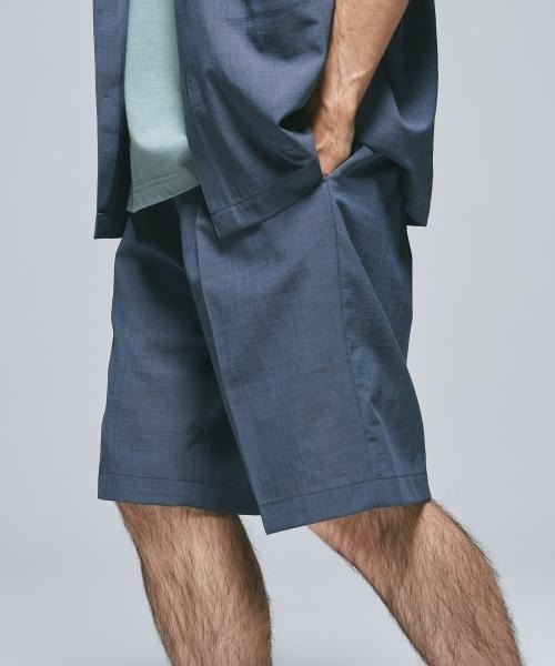 URBAN RESEARCH DOORS（アーバンリサーチドアーズ）の「『UR TECH DRYLUXE』『イージーケア/速乾』イージーショーツ（その他パンツ・メンズ・ライトグレー/ブラウン系その他/ネイビー/ブルー・LARGE/MEDIUM）」の4枚目の写真