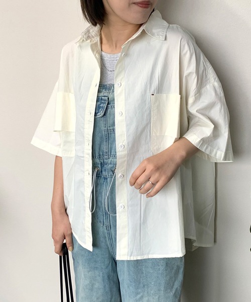 CRB(シーアールビー)の「ダブルポケットビッグシャツ(シャツ/ブラウス・レディース・ベージュ/ライトグリーン/アイボリー・F)」の4枚目の写真