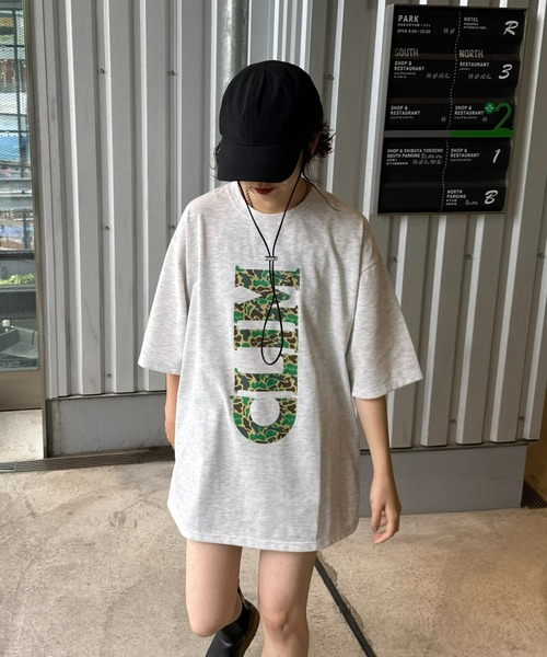 Franklin Climbing（フランクリンクライミング）の「【Franklin Climbing】CLIMカモフラ柄ロゴプリントTee（Tシャツ/カットソー・メンズ・チャコールグレー/ホワイト/ライトグレー・MEDIUM/LARGE）」の18枚目の写真