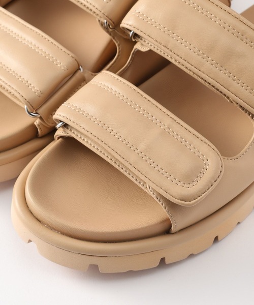 BARNYARDSTORM（バンヤードストーム）の「BARNYARDSTORM / パテッドベルクロサンダル（サンダル・レディース・ベージュ/ブラック・SMALL/MEDIUM/LARGE）」の16枚目の写真