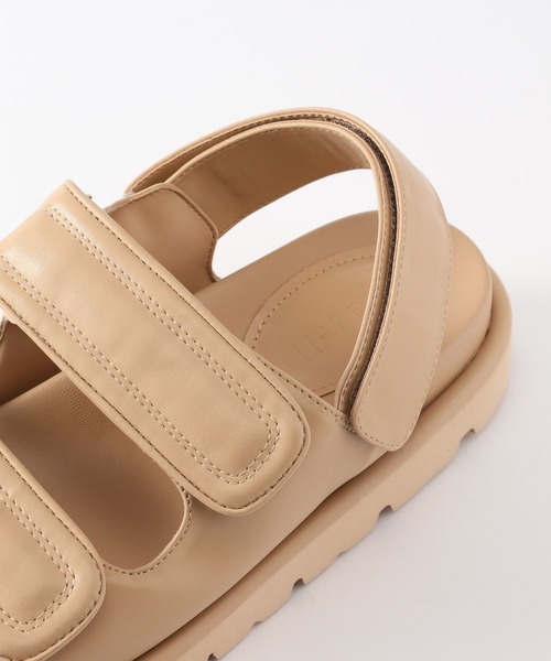 BARNYARDSTORM（バンヤードストーム）の「BARNYARDSTORM / パテッドベルクロサンダル（サンダル・レディース・ベージュ/ブラック・SMALL/MEDIUM/LARGE）」の19枚目の写真