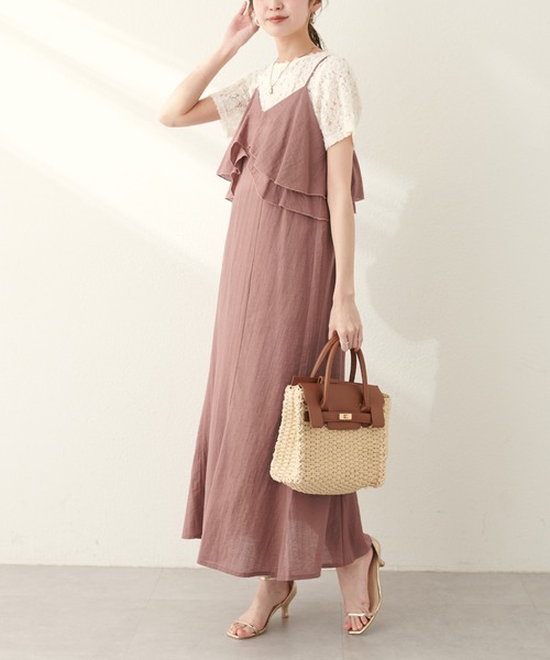 natural couture（ナチュラルクチュール）の「綿麻シアーWフリルキャミワンピース（ワンピース・レディース・チャコールグレー/ブラック/ライトベージュ/レンガ・LARGE/MEDIUM）」の4枚目の写真