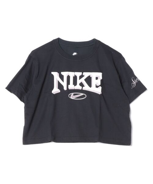 NIKE（ナイキ）の「ナイキ NIKE ナイキ  NSW OC VARZITY S/S Tシャツ（Tシャツ/カットソー・レディース・ブラック/ネイビー・S/M/L/XL）」の2枚目の写真