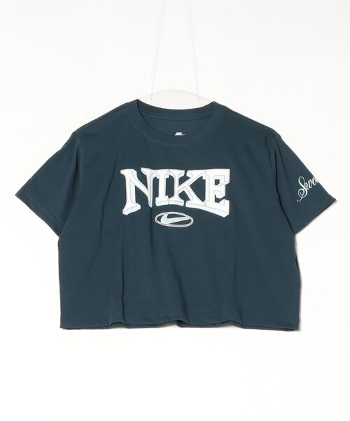 NIKE（ナイキ）の「ナイキ NIKE ナイキ  NSW OC VARZITY S/S Tシャツ（Tシャツ/カットソー・レディース・ブラック/ネイビー・S/M/L/XL）」の5枚目の写真