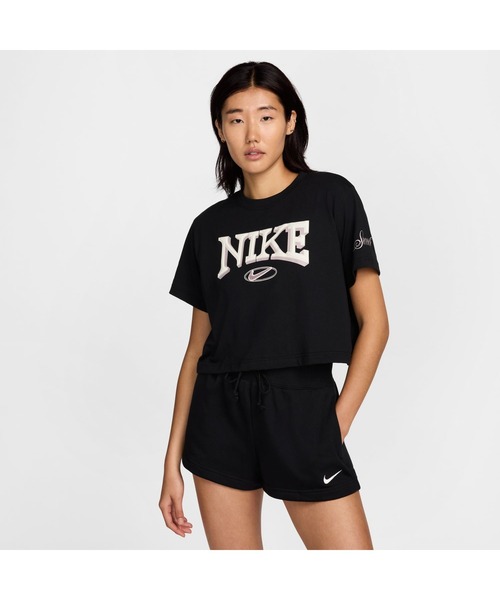 NIKE（ナイキ）の「ナイキ NIKE ナイキ  NSW OC VARZITY S/S Tシャツ（Tシャツ/カットソー・レディース・ブラック/ネイビー・S/M/L/XL）」の11枚目の写真