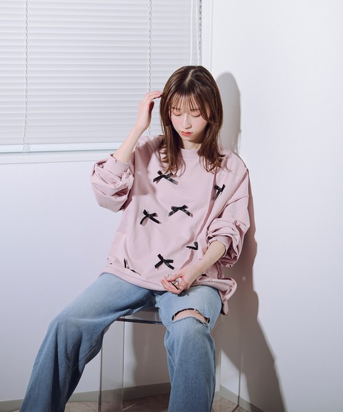 favclo.(ファブクロ)の「damage ribbon sweat / ダメージリボンスウェット(スウェット・レディース・オフホワイト/ライトグレー/ピンク・FREE)」の9枚目の写真
