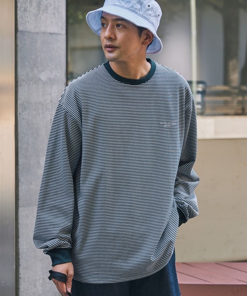 THE CRAFT CREW PRODUCTS（ザクラフトクループロダクツ）の「ドロスト ファンクショナルファブリック ビッグシルエット ボーダーTシャツ【THE CRAFT CREW PRODUCTS】（Tシャツ/カットソー・メンズ・ブラック/ダークブラウン/ホワイト/ダークネイビー/ダークオリーブ・M/L/S）」の4枚目の写真