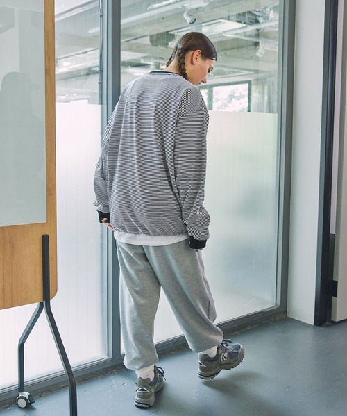 THE CRAFT CREW PRODUCTS（ザクラフトクループロダクツ）の「ドロスト ファンクショナルファブリック ビッグシルエット ボーダーTシャツ【THE CRAFT CREW PRODUCTS】（Tシャツ/カットソー・メンズ・ブラック/ダークブラウン/ホワイト/ダークネイビー/ダークオリーブ・M/L/S）」の14枚目の写真